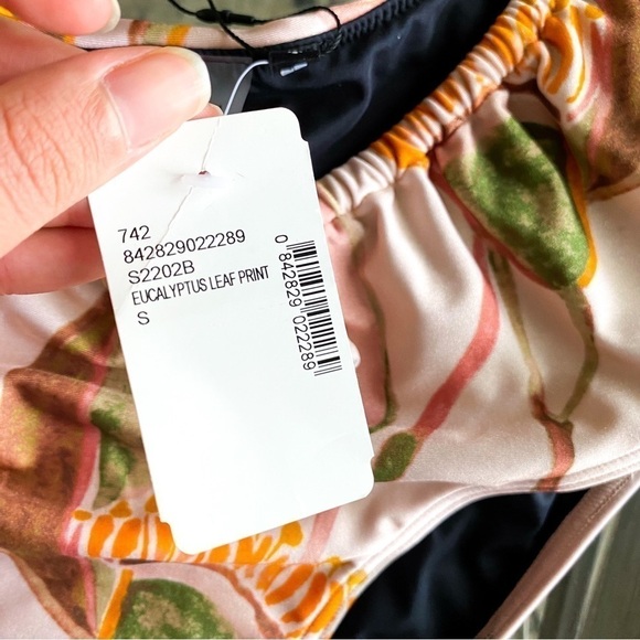 Andrea Iyamah Swimsuit Tiaca One-Piece Floral Cutout Eucalyptus Small NWT - Picture 5 of 9